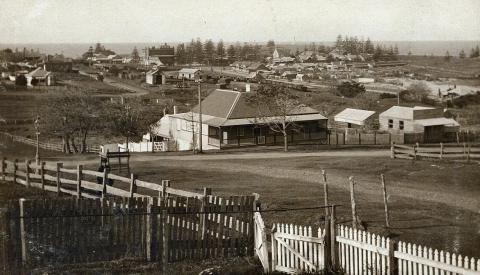 Sepia landscape photograph depicting Barney and Shoalhaven Sts.