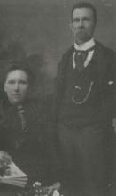 Black and white portrait of Walter Badans' parents